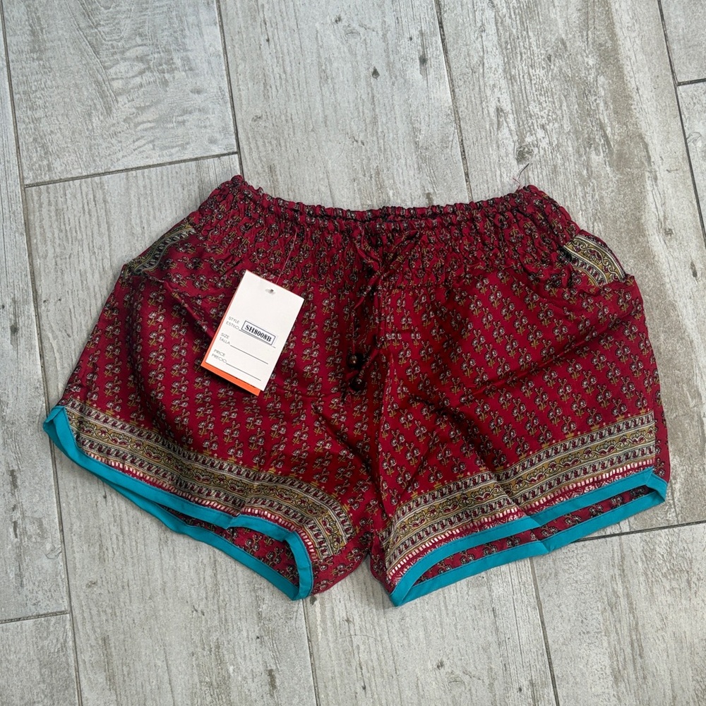 [JUNGLEW BILLEE] Bohemian Red/Teal Women Shorts - One Size NWT